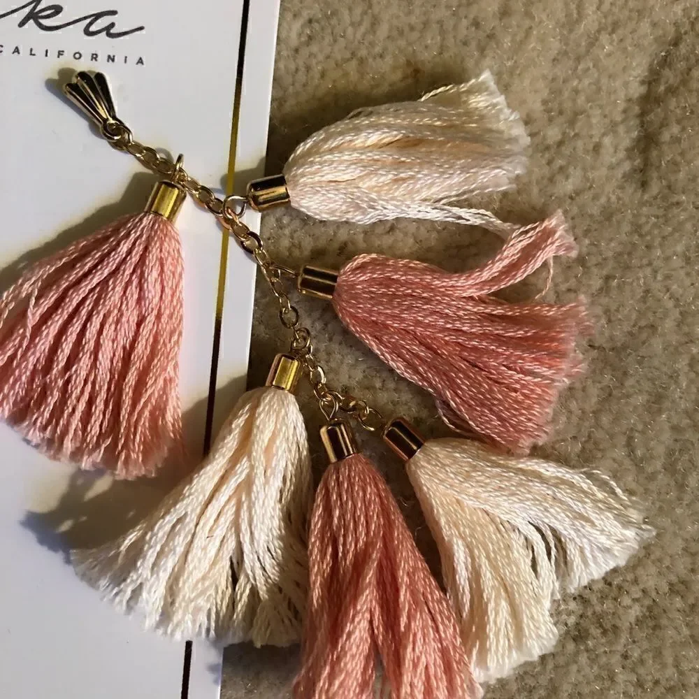 NWT Daydreamer Tassel Earrings in Peach and Gold